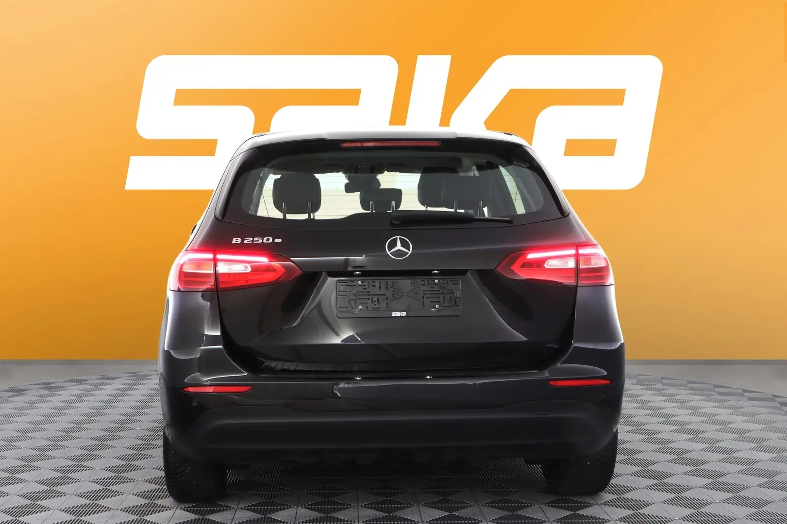 Car Image - KdnRJ8d7UCdiFDKsZ87TQ