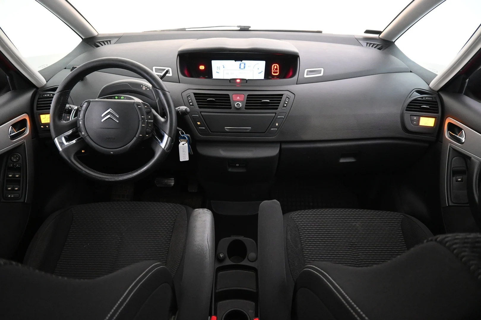 Car Image - 1xFdAt7O5dIC9szSv0Kecz