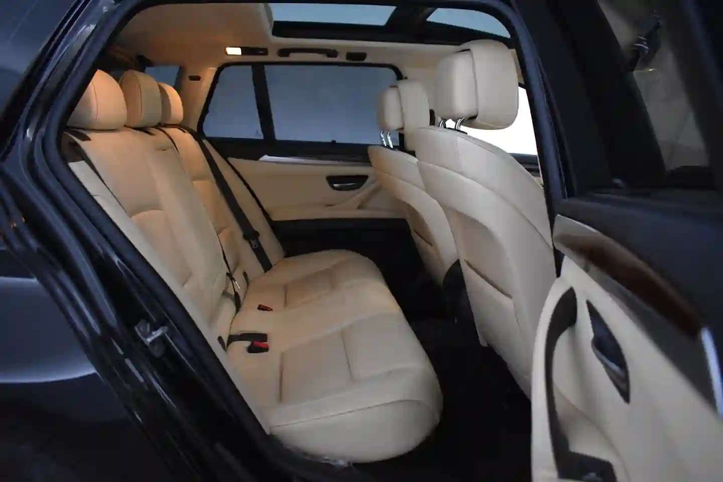 Car Image - 169f9mwoSB4qWhr71sU0LK