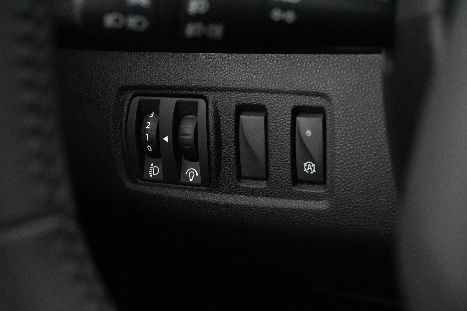 Car Image - 3DyDAn1jRCwSxbebKgs7RX