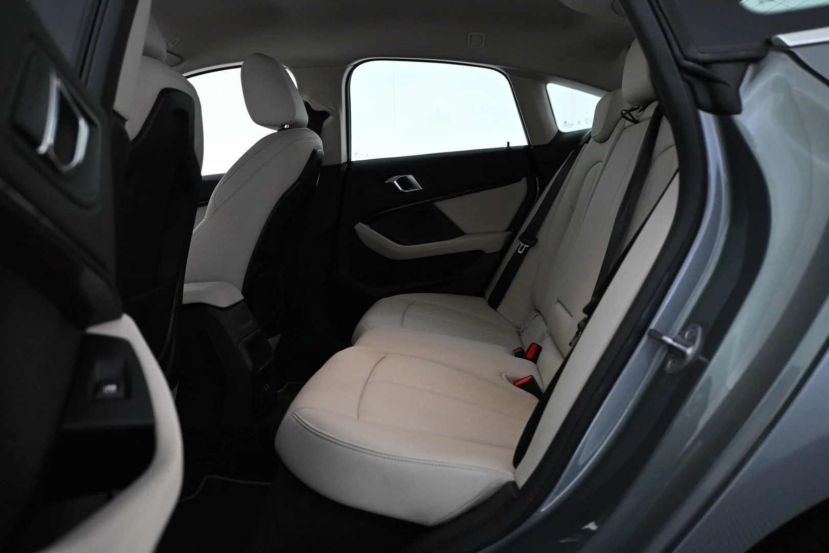 Car Image - 1kMYCYDGhSITg2Me6IdWHC