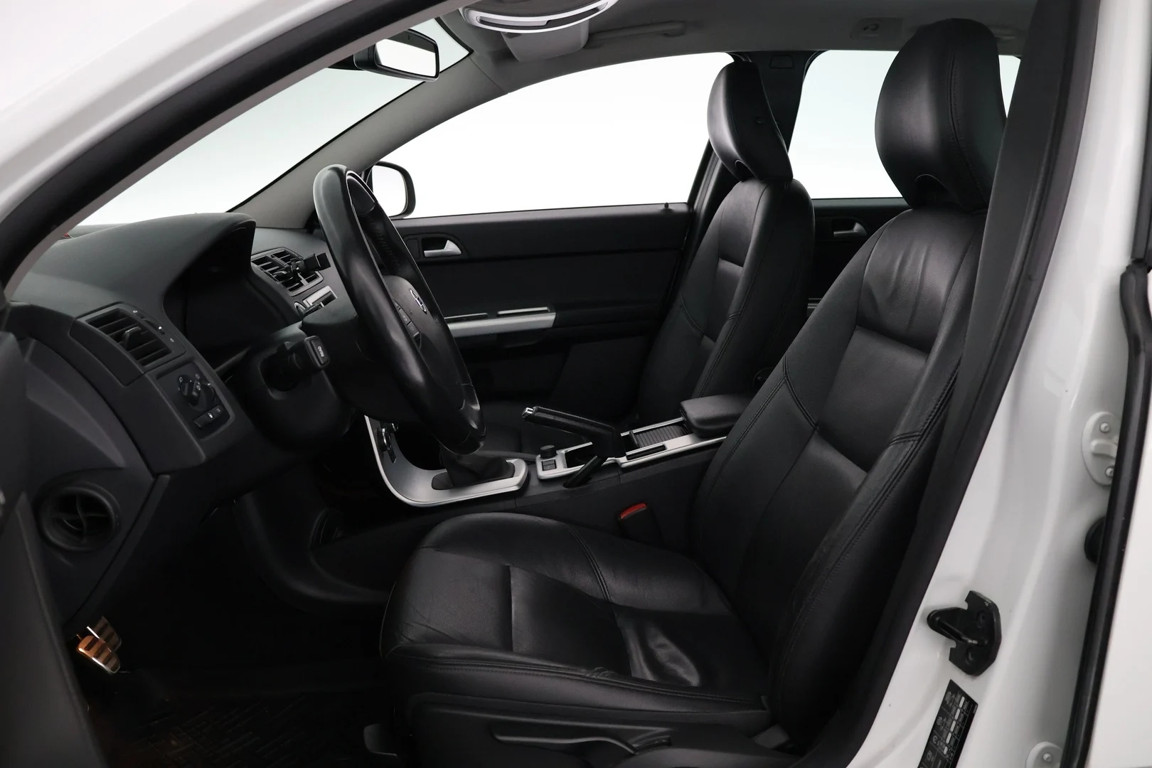 Car Image - 6KVv9YuWu4HfkBxWiQqh9c