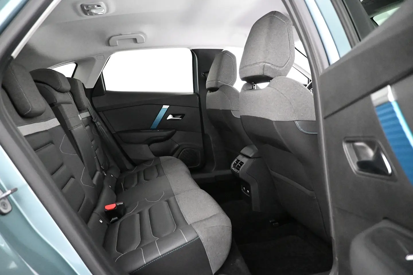Car Image - 5OosvhAtcPq0XeeXTvP7HP