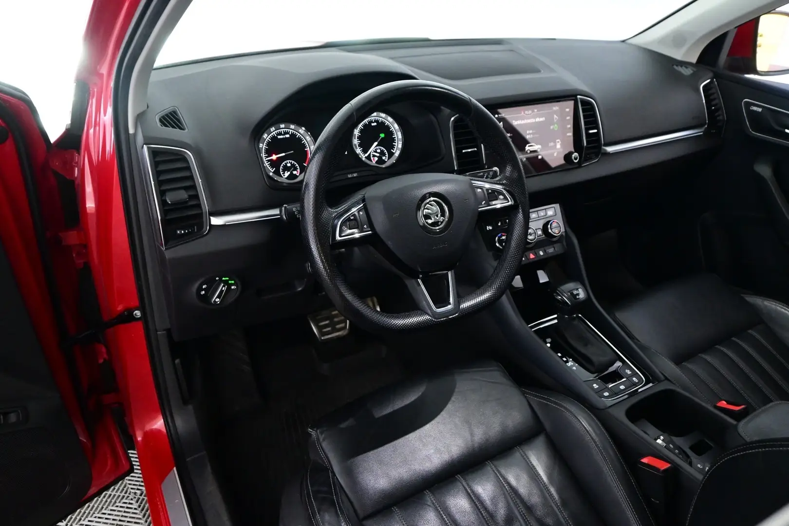 Car Image - DhbYO7KVQaSsu7jO31cXj