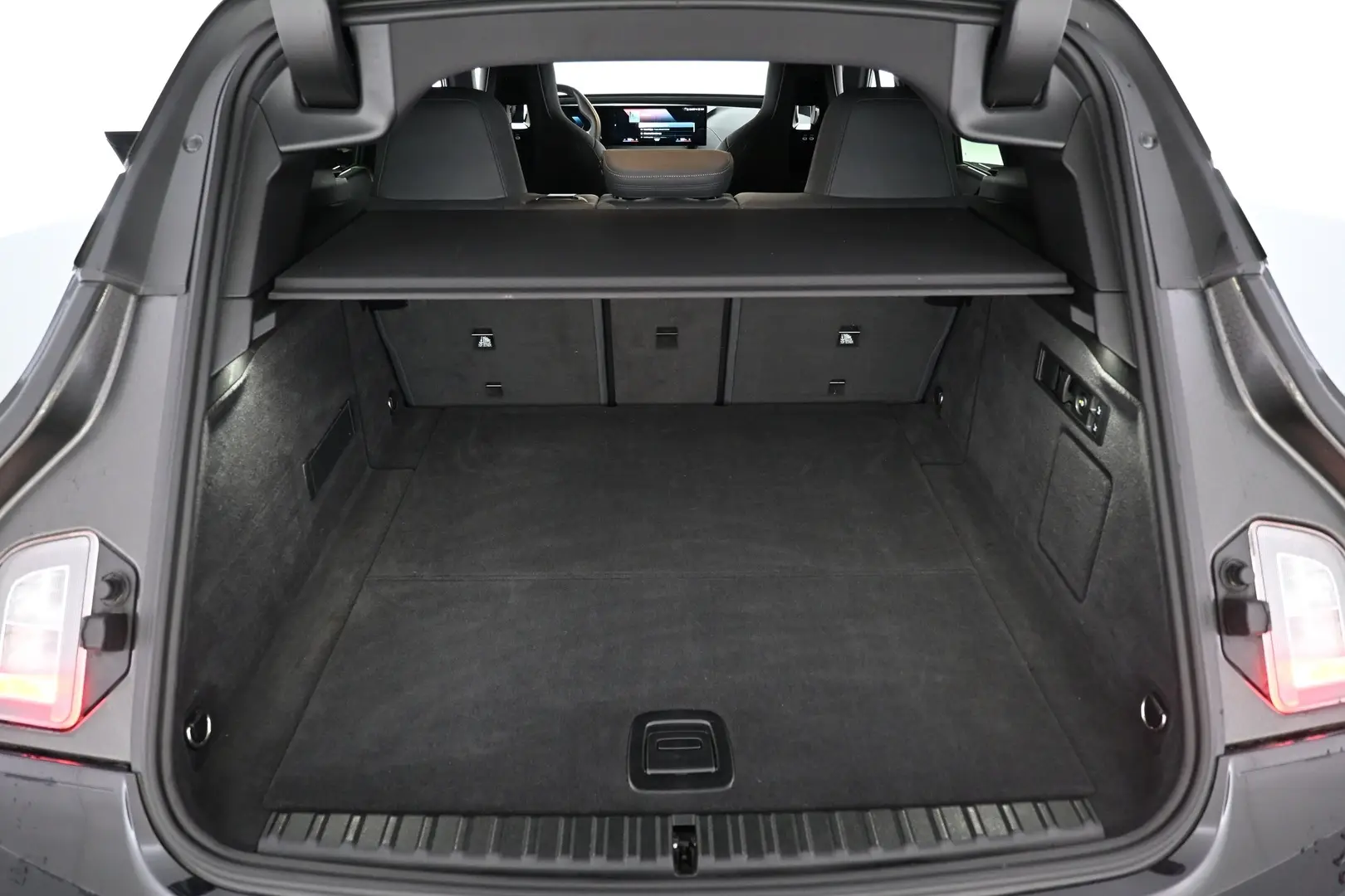 Car Image - 2TdevXpg7m1MVjigu7hBNi