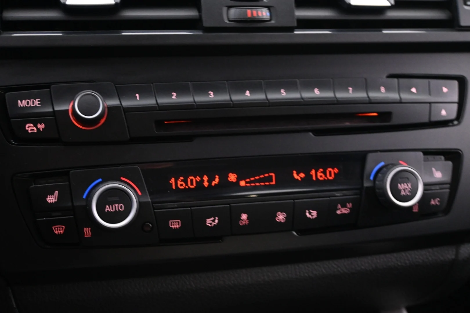 Car Image - 1N43tB7OIDQbtbX0cmvmGb
