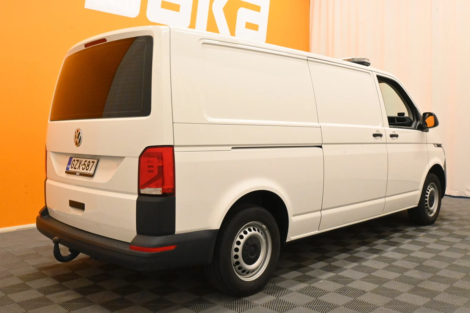 Car Image - 4gckkPhKW50GxxSqEfb9iY