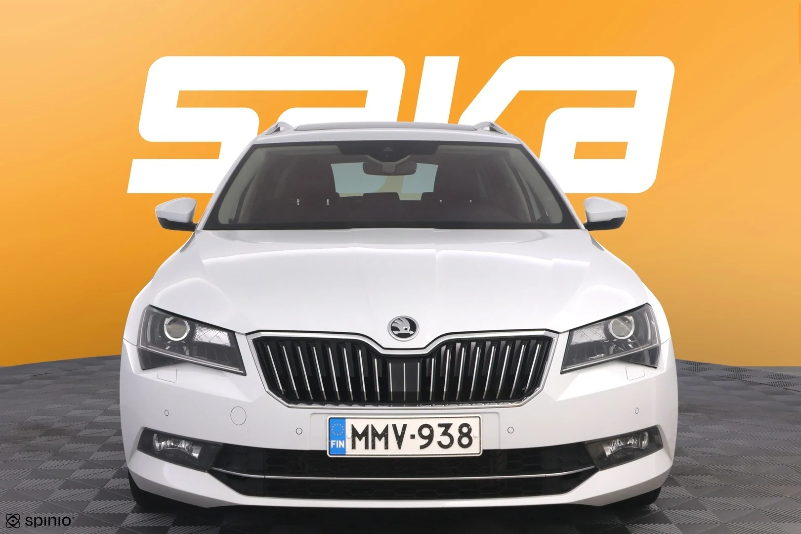 Car Image - 4zQg7lkm1rEsOm2IhGnPoN