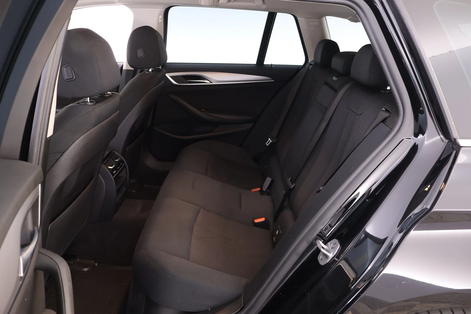 Car Image - 7DBPHjcUB2NbmSWwl84NoG
