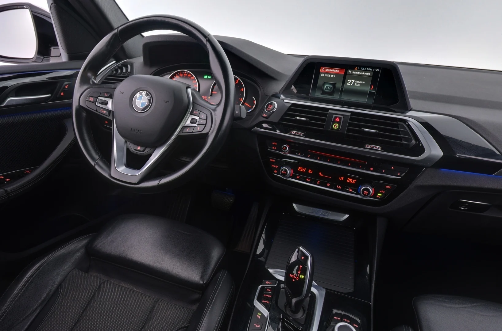 Car Image - 4j7Z54j4EcMk0l6JY7LTFq