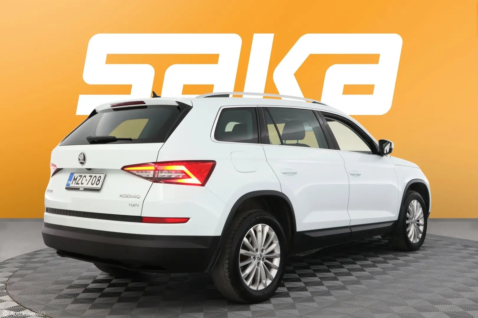 Car Image - 6VAlMILiVP9J8KbHu6L2pJ