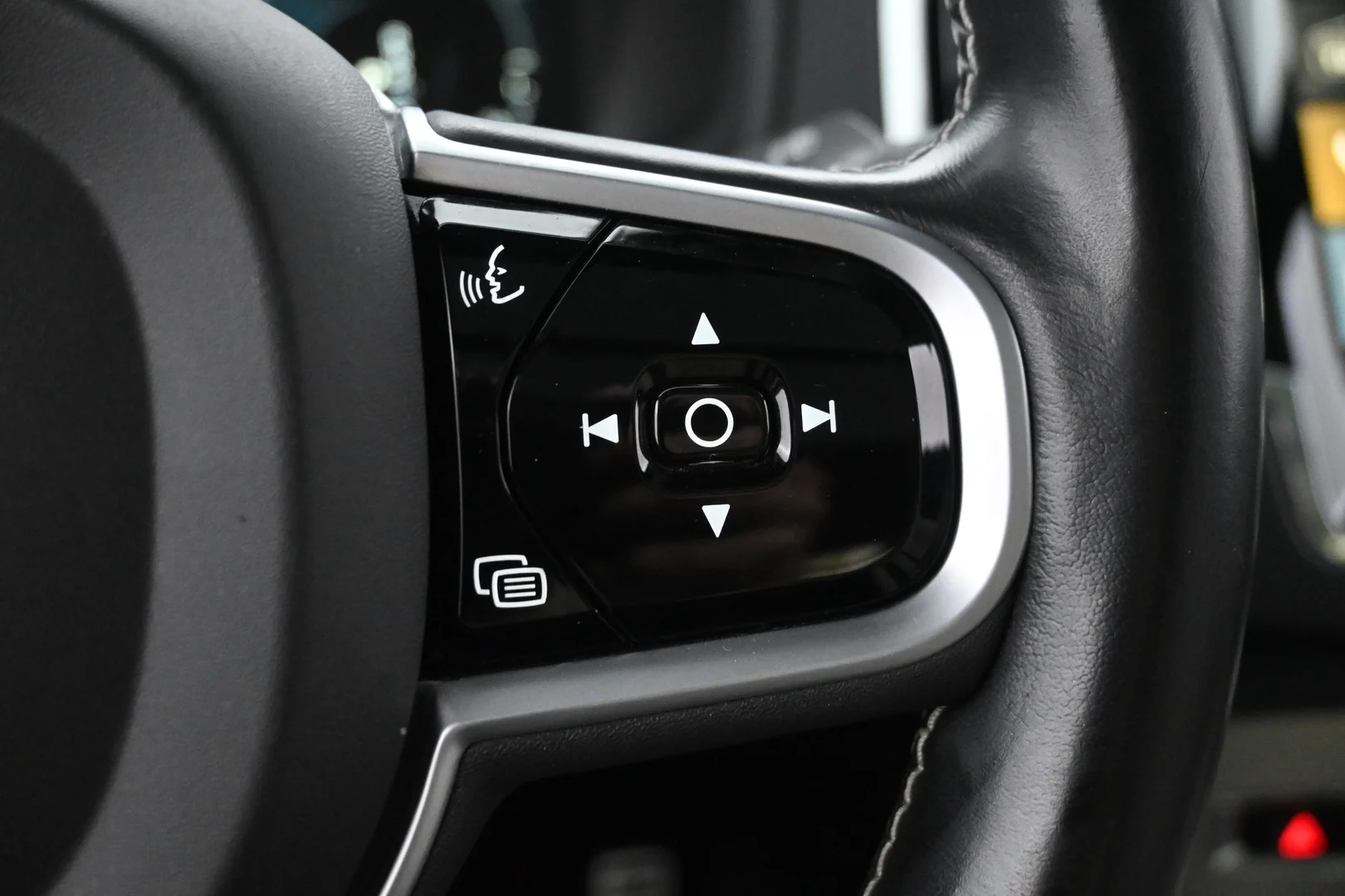 Car Image - 1xMxgcidORVveUy3rHwXhL