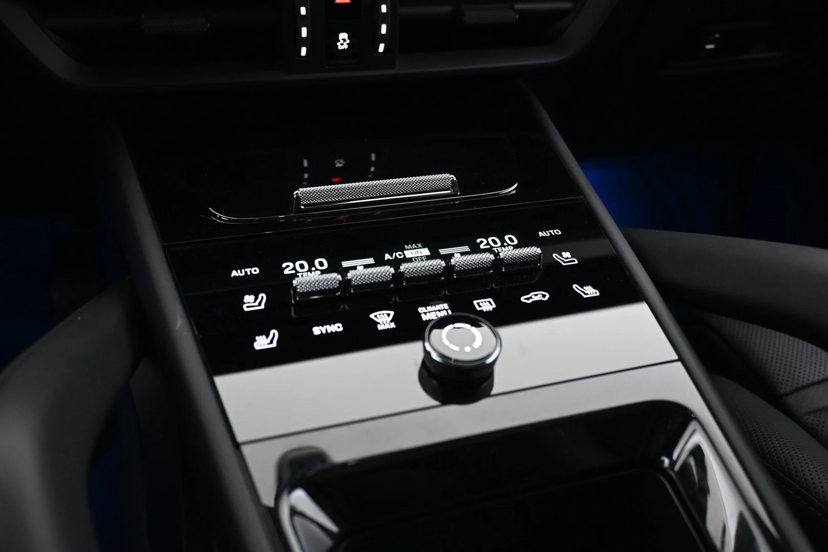 Car Image - 6Qnnb3i8RqVrWucWlTYx9d