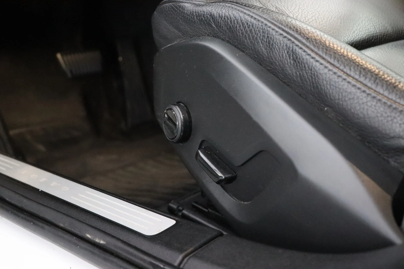Car Image - 5Gd9UMP4B6Vsz0NOSsikPy