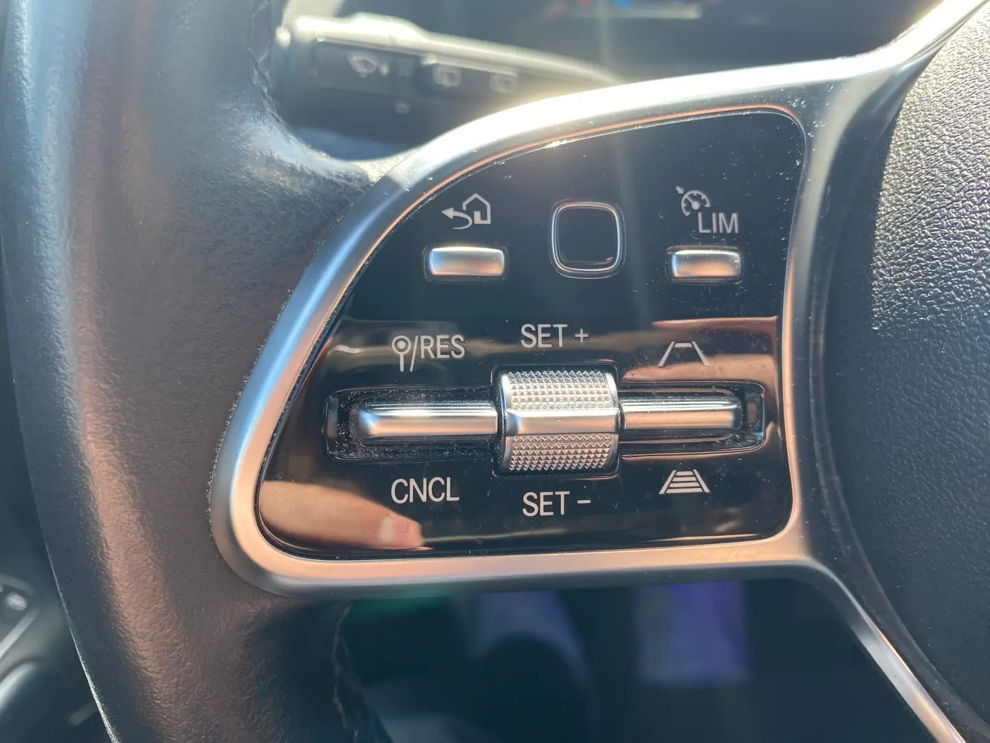Car Image - 3DCNYXpGHMp0SLcFZ0qeWR