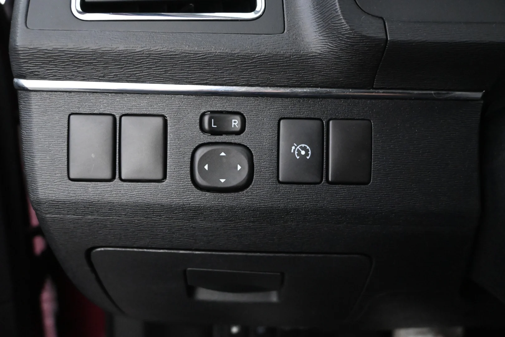Car Image - 6TJyBNwhT4nBvRR3lcjoFH