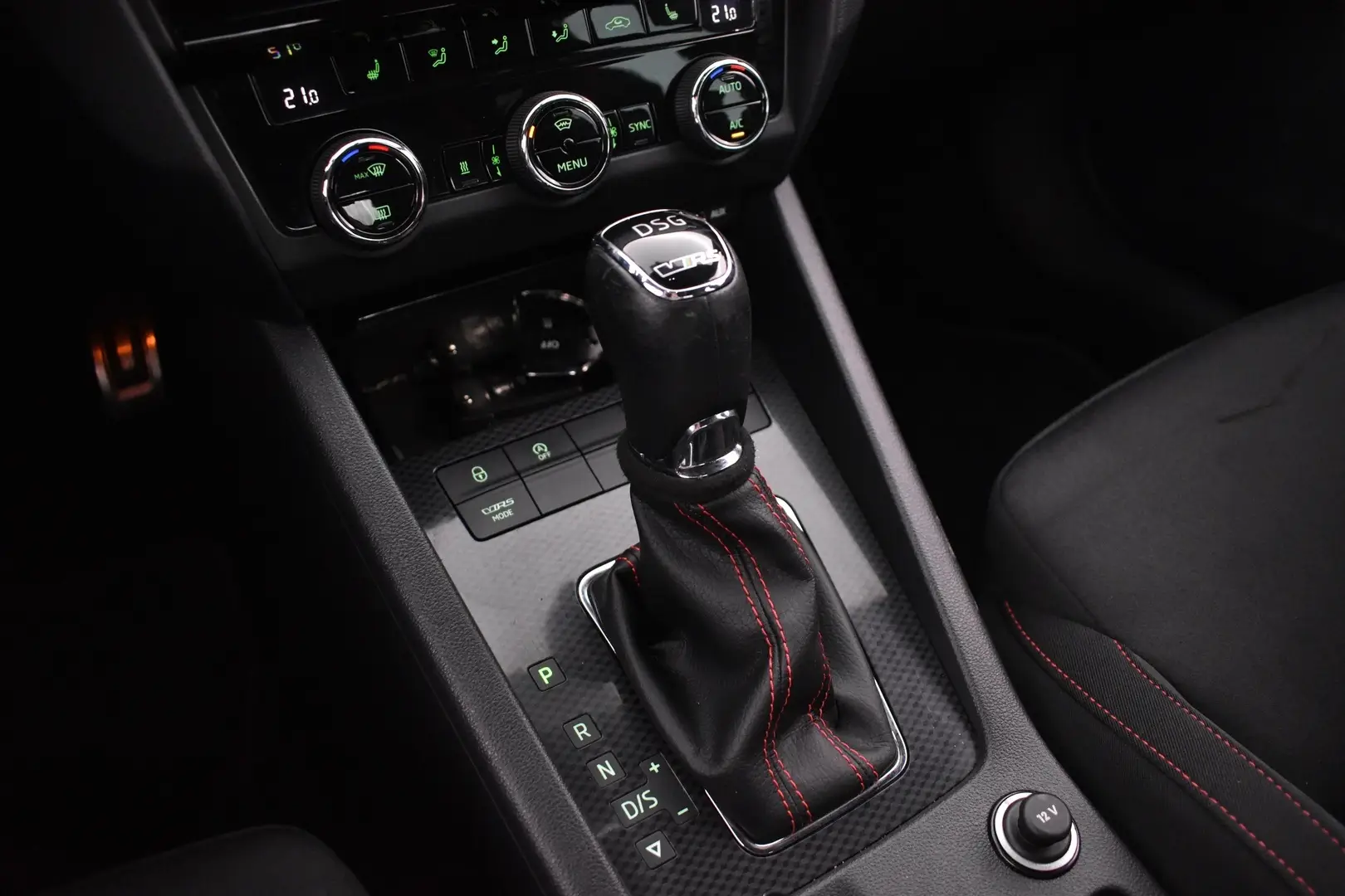 Car Image - 01HcPQiHpzxlkOs4qFN4bq