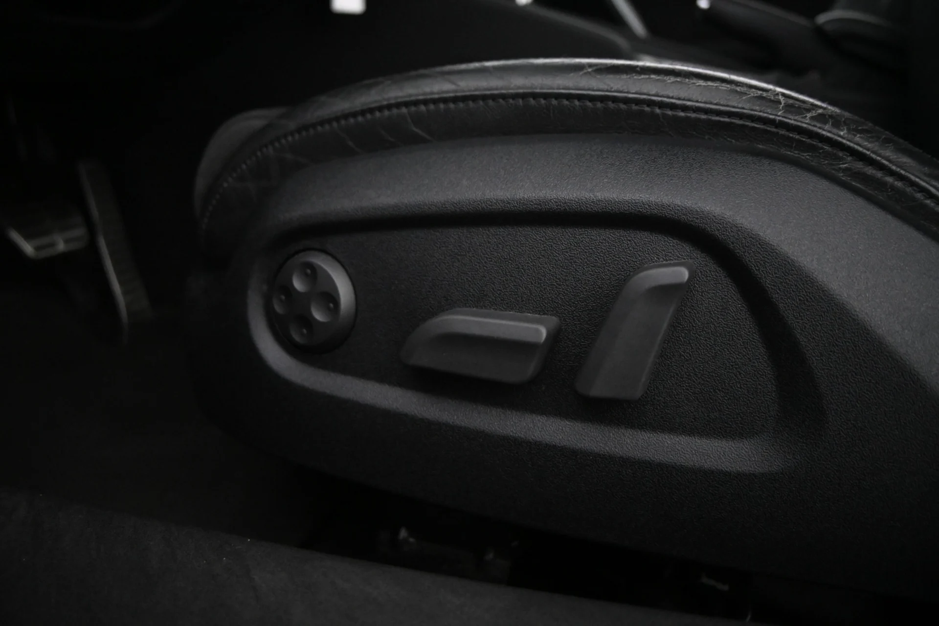 Car Image - 3e23WkHtdVl5OdqeOcShkf