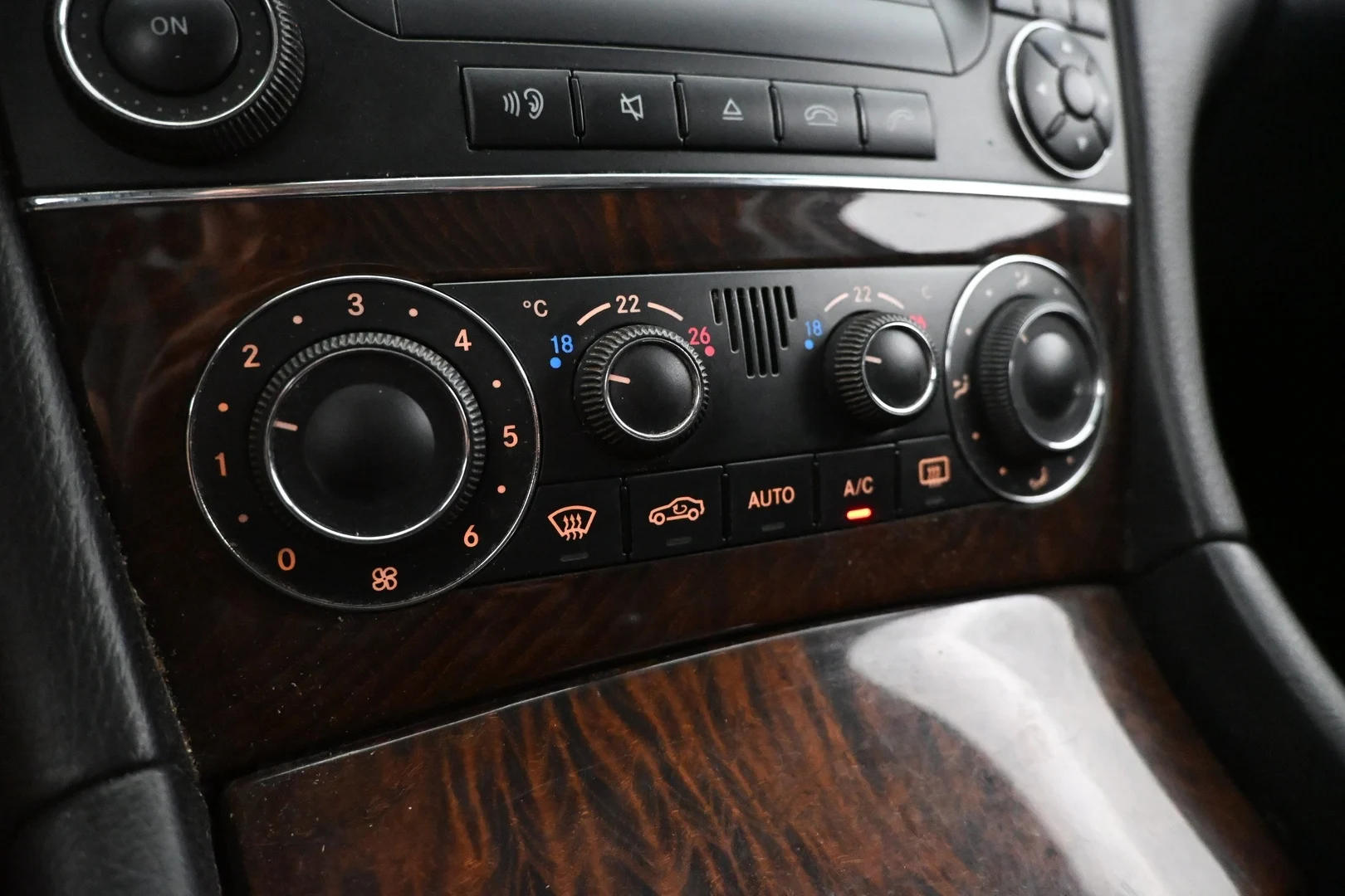 Car Image - 1U5vCePu41BxOPHJZlLajp