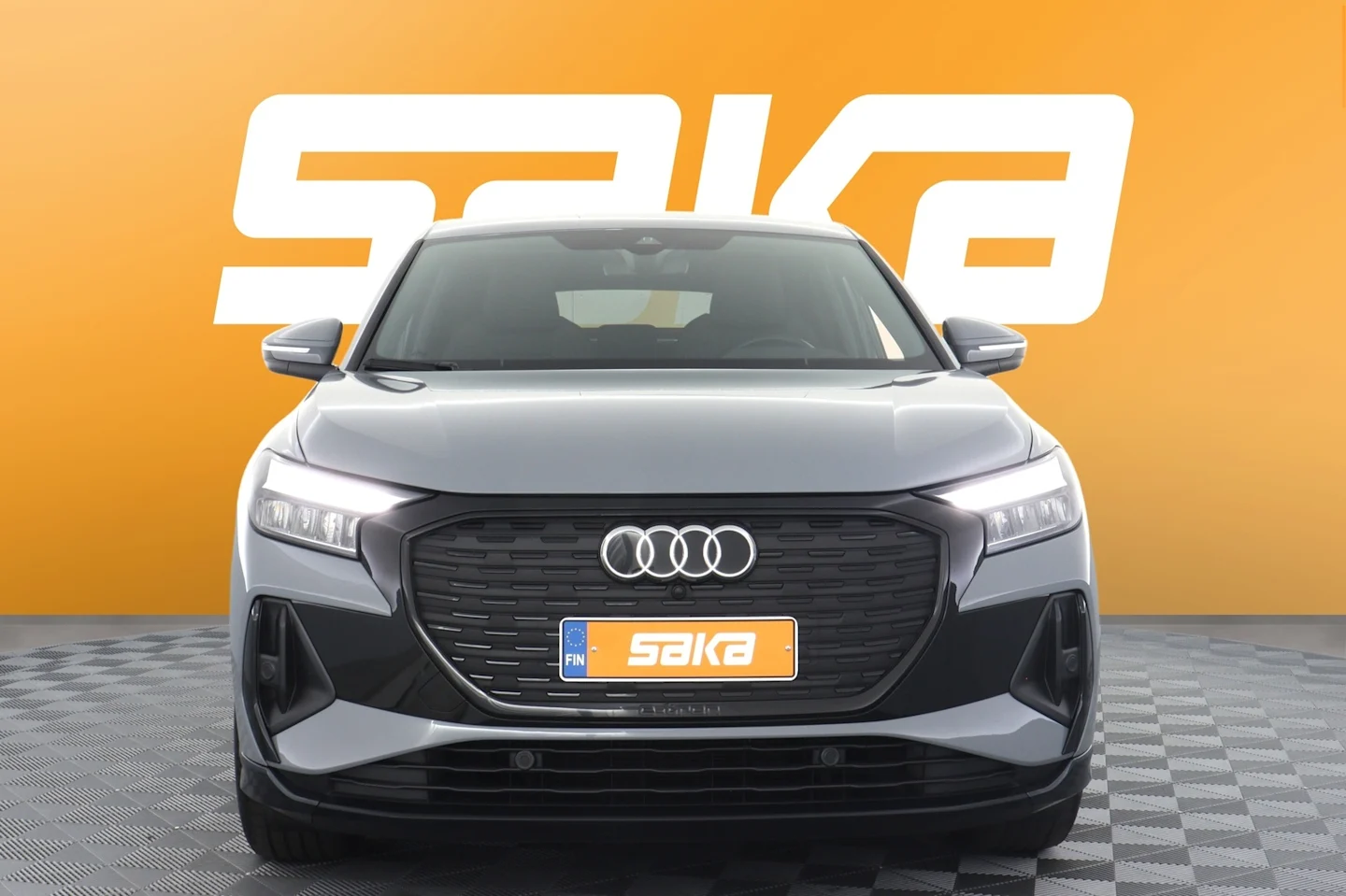 Car Image - 18gJPAwguVAKGDuuC7q7Z2