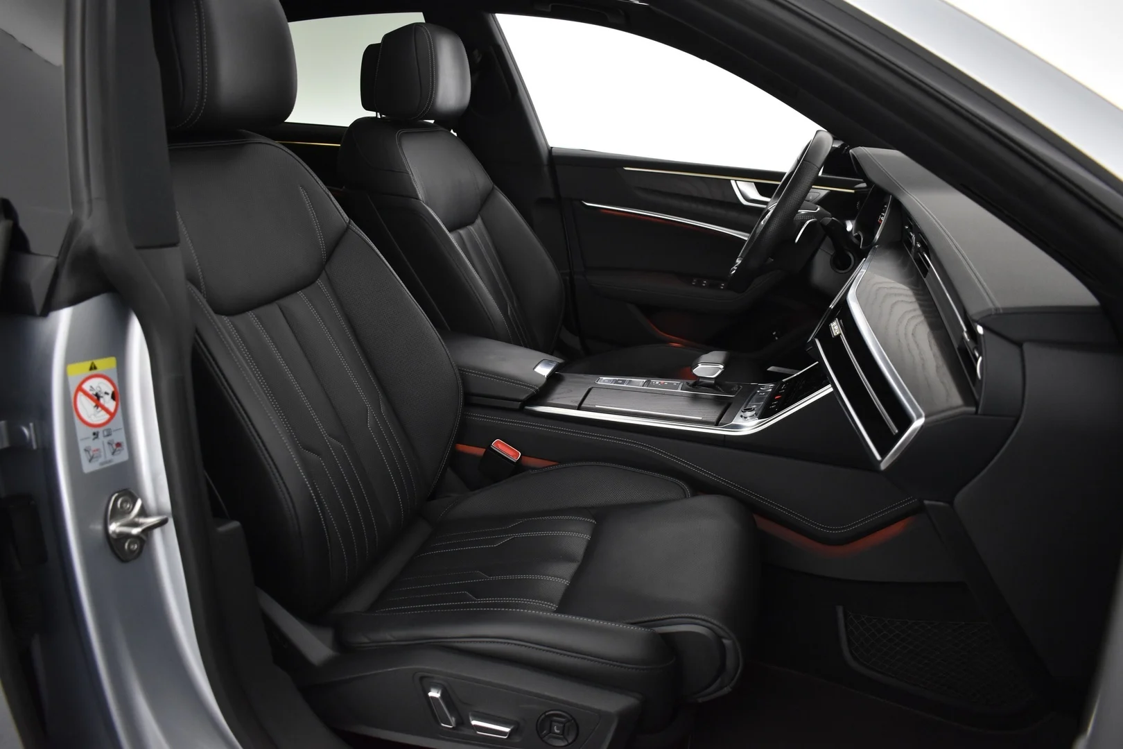 Car Image - 10AZfQKthPl2p7iQJYRNcw