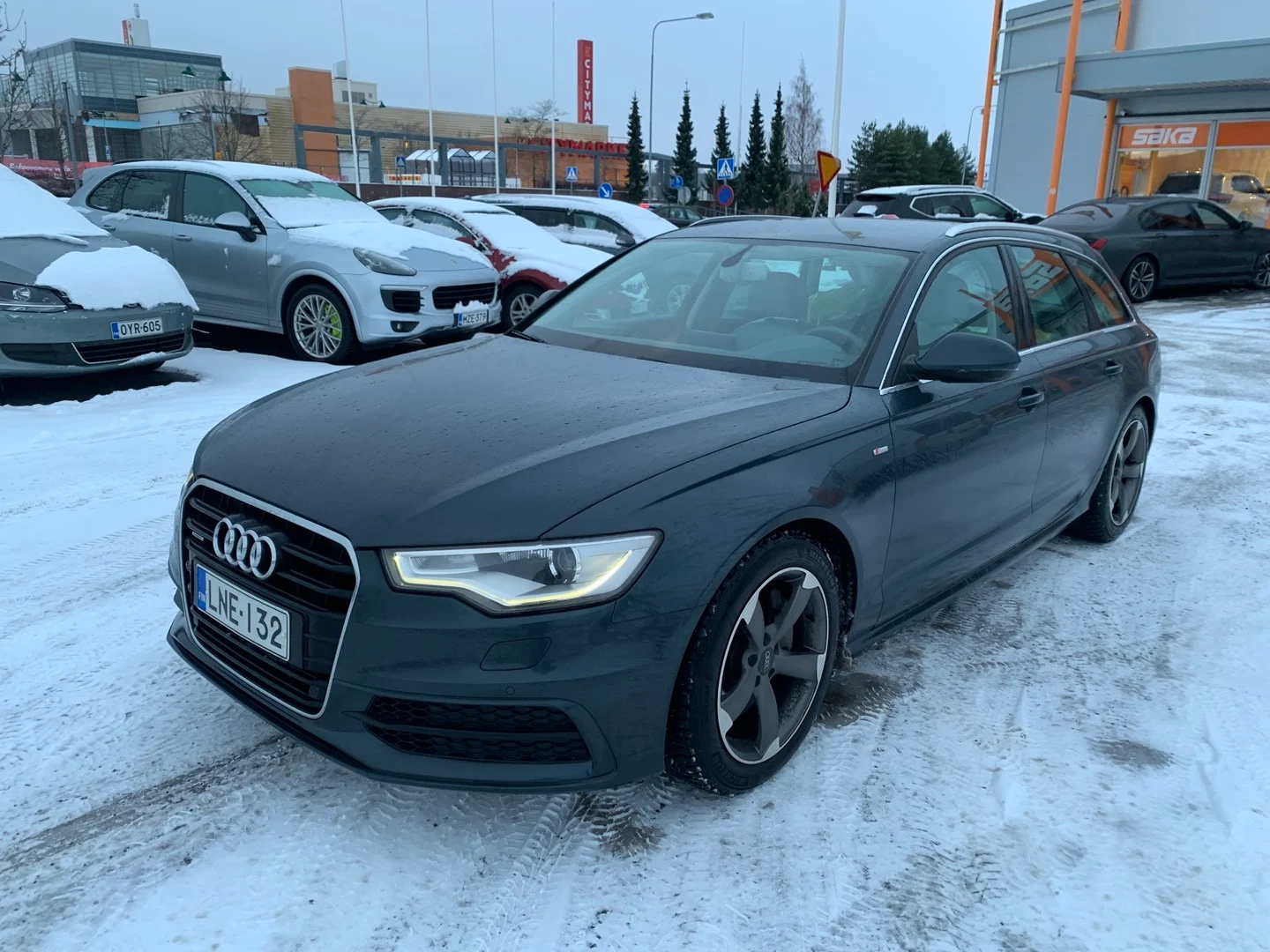 Car Image - 2BhdptYCO8tY3JtcfJDEoU