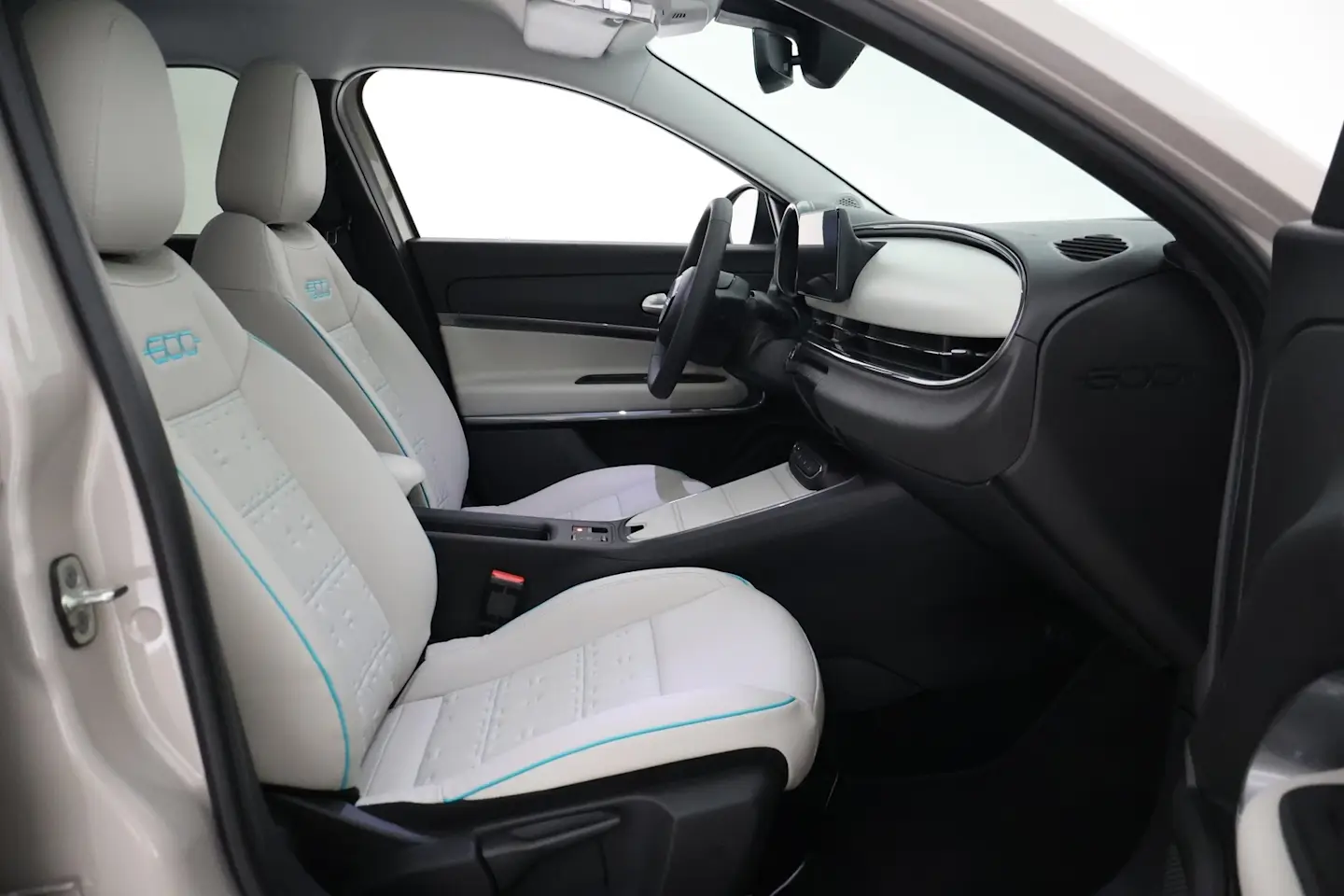 Car Image - 7d4jUP0Jlsp88OTsEAeld7