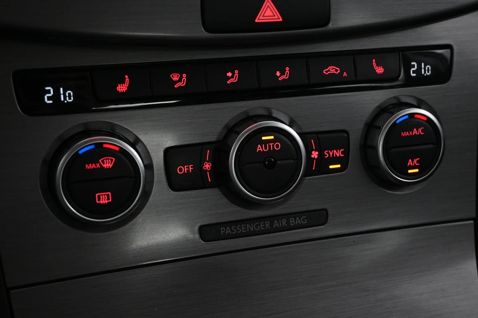 Car Image - sY1q2V1hTCQFqTrUqcoHR