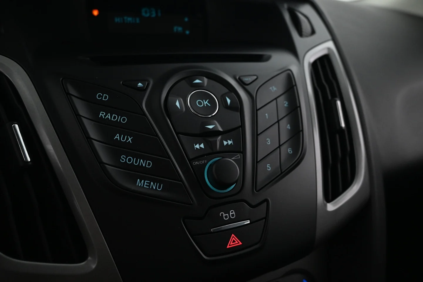 Car Image - 7ztdS8BEADw4iwDW1hOwoj