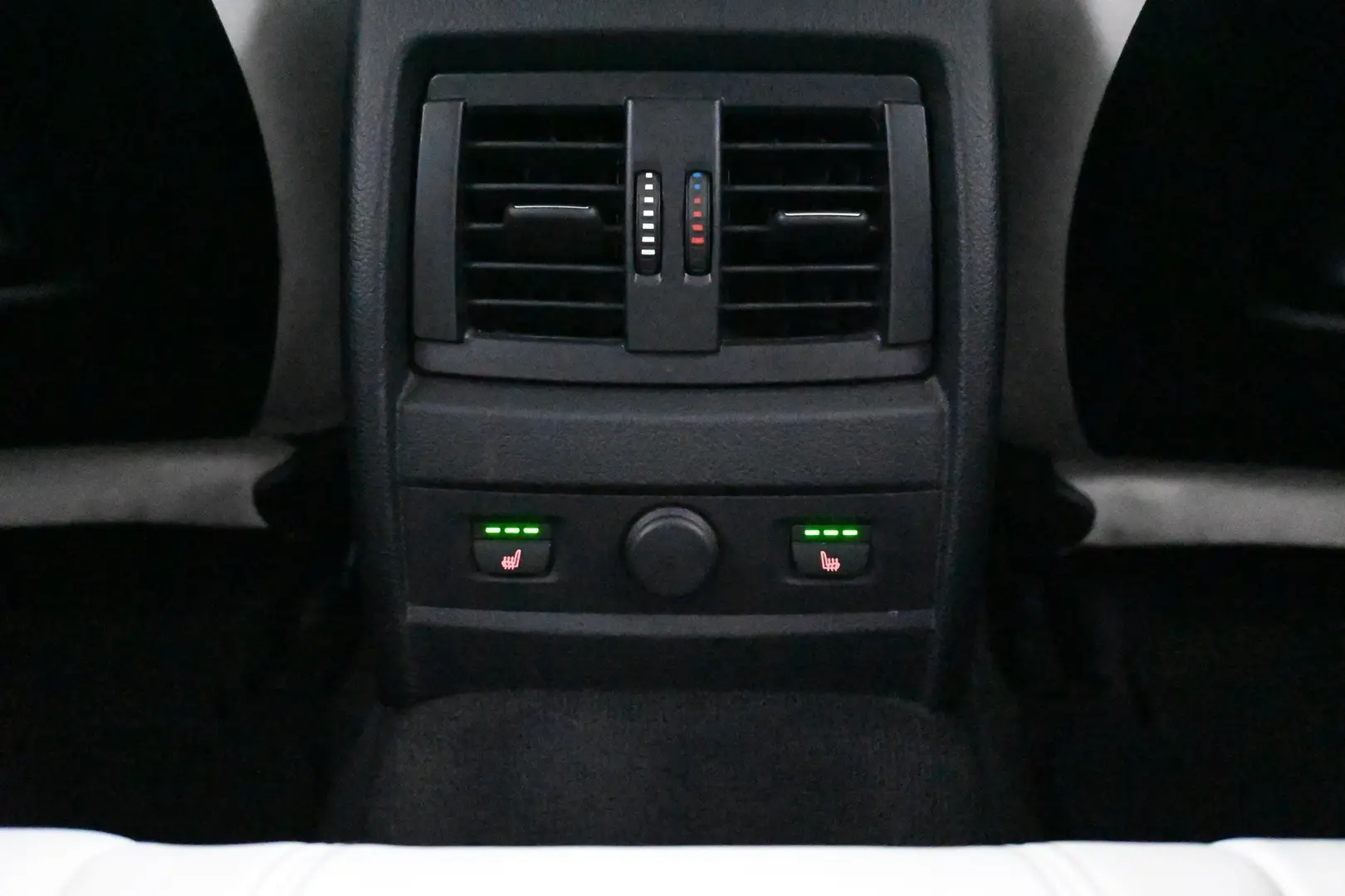 Car Image - 7FdF7kT4vil4Xlov08iISk