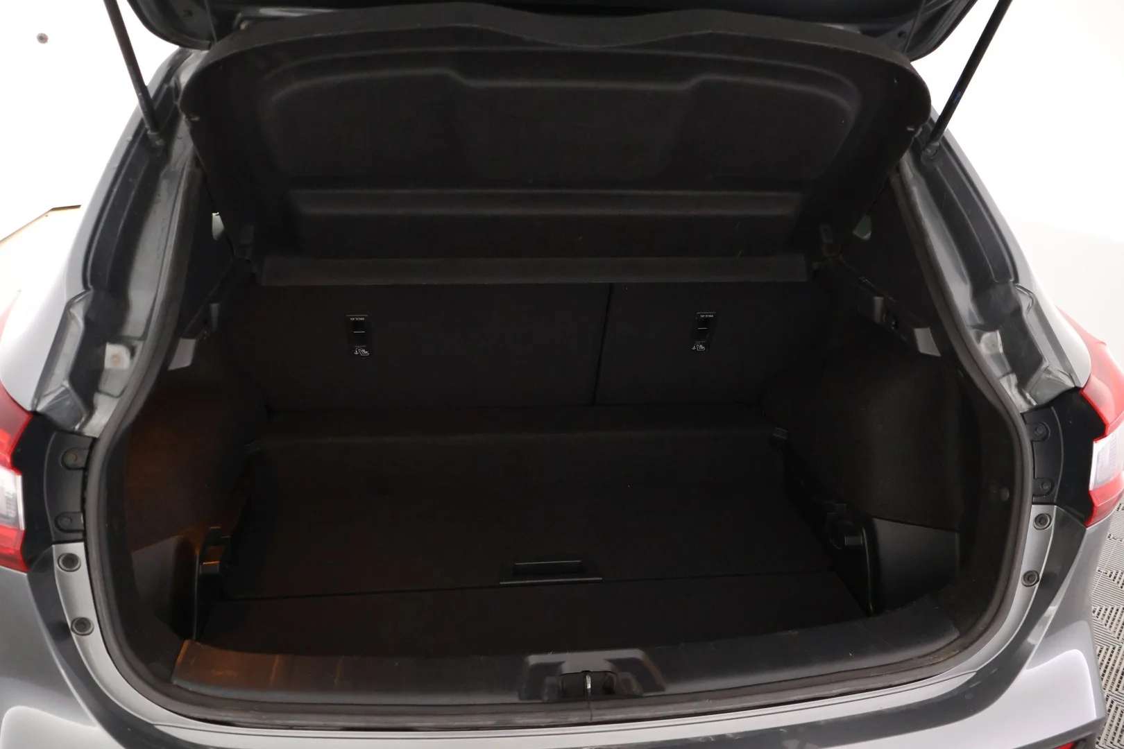 Car Image - 58Uo04EiCL5rVqRfkZW1aT