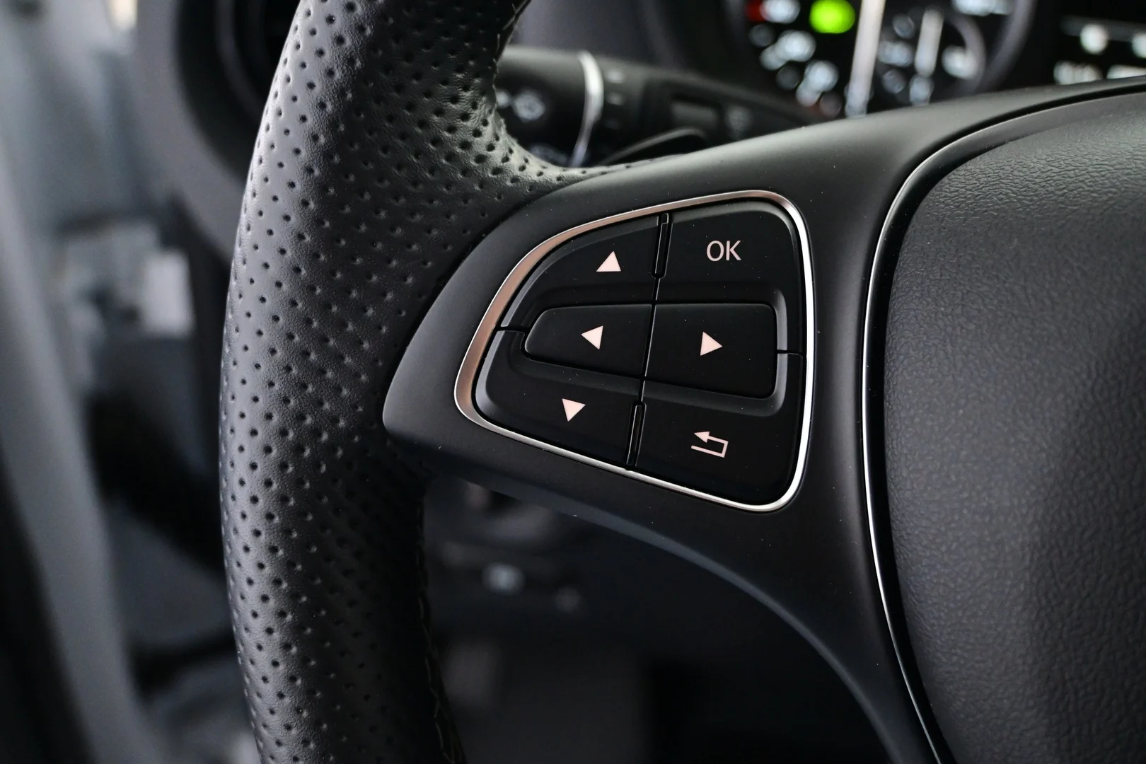 Car Image - 43i0VnkIXdHaSrc7SyA2Jv