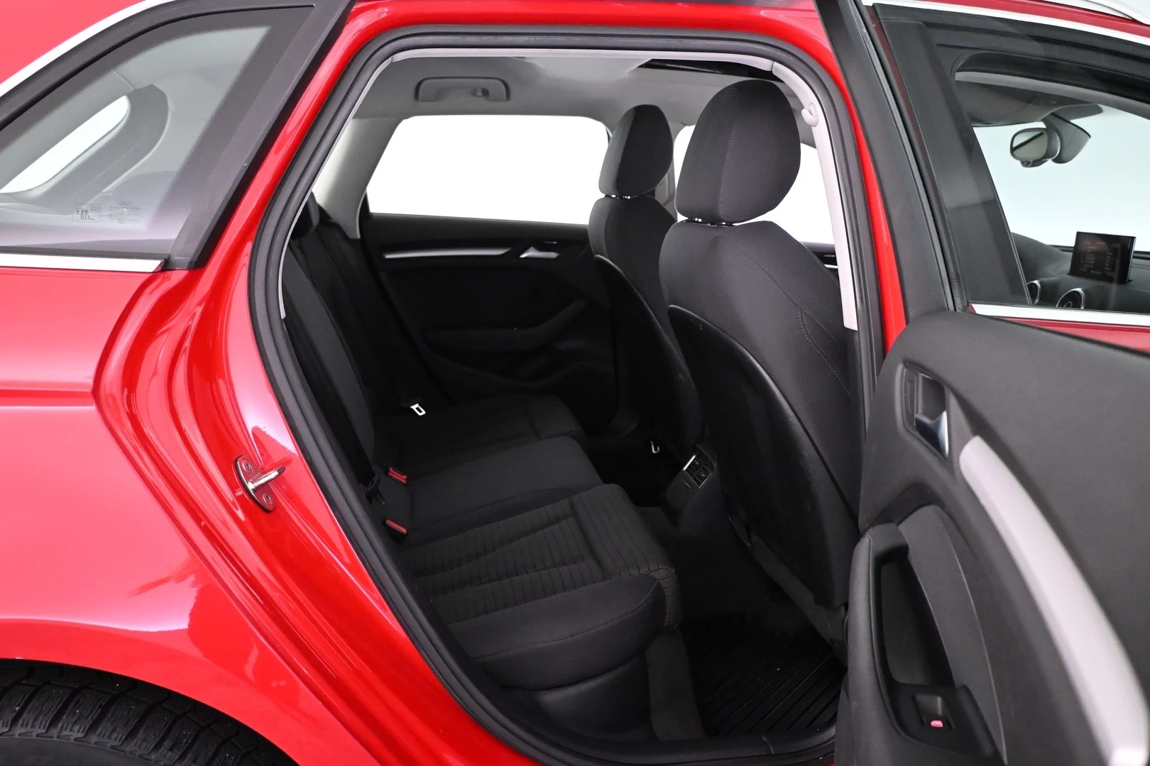 Car Image - 2qXf6kFNL5MZsO0z3wZsRi