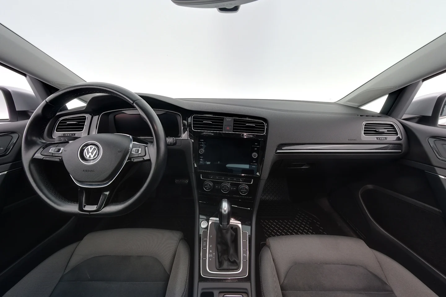 Car Image - 4EFoDguWFozAYE1t16SuRB