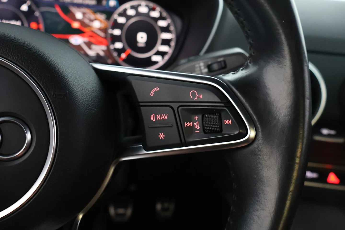 Car Image - 1jj5ft1JZMi6ZrBJvNFYRz