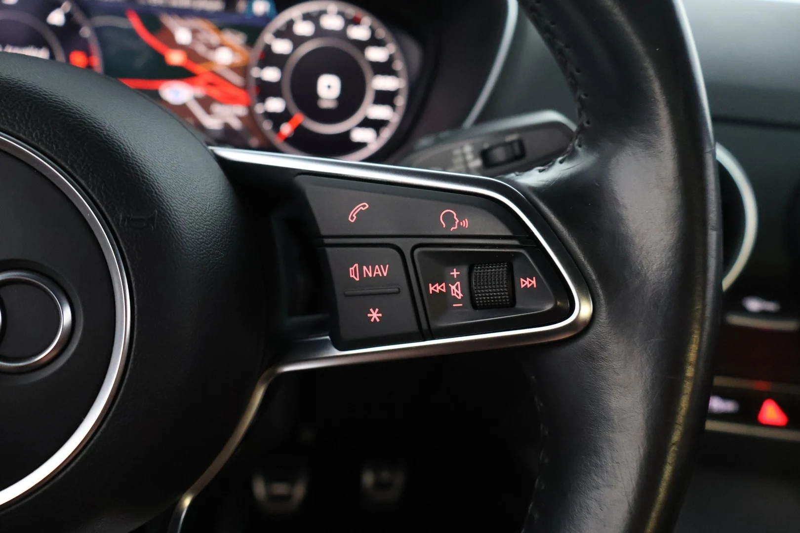 Car Image - 1jj5ft1JZMi6ZrBJvNFYRz