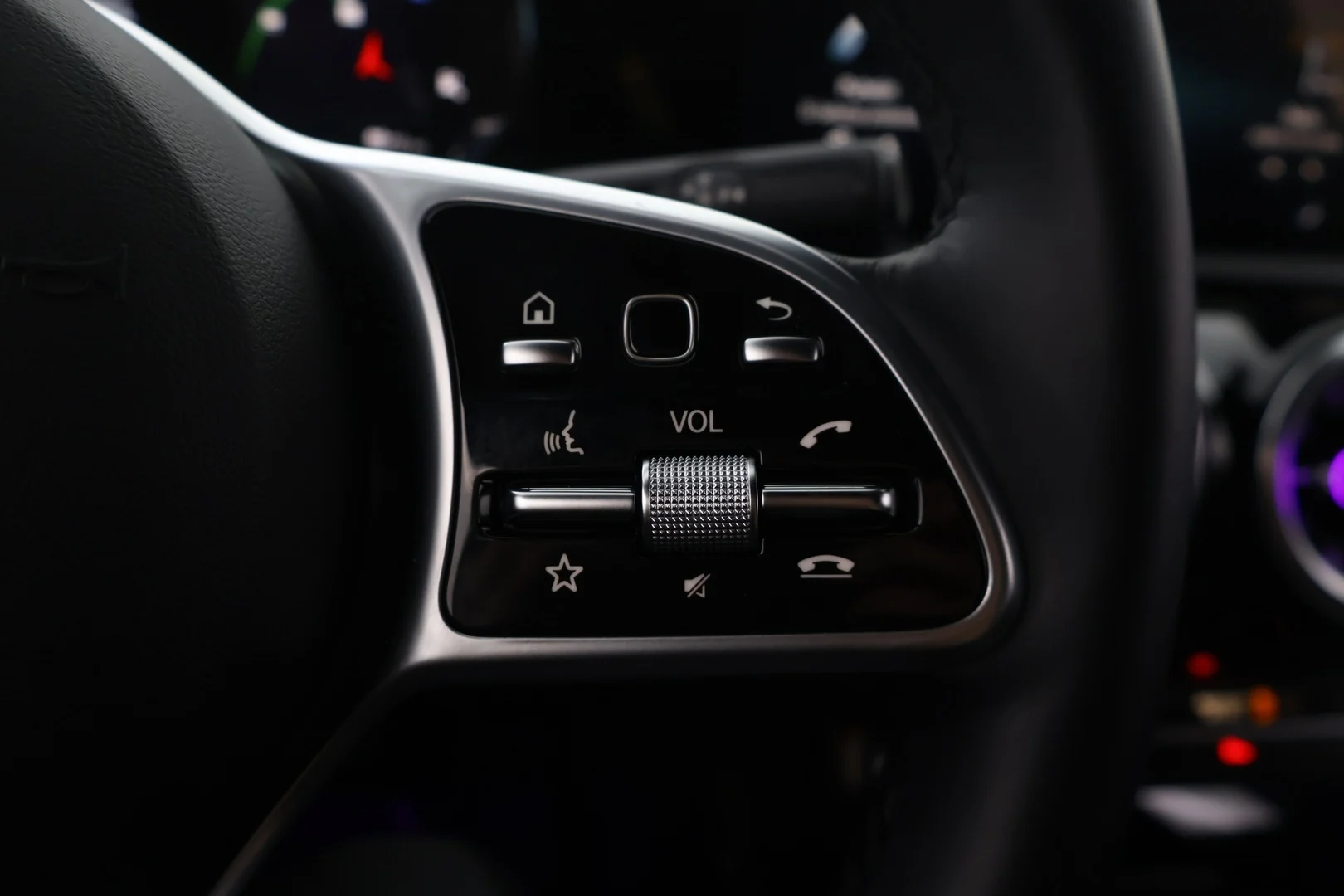Car Image - 2YqWGnIjOLTkynif5mDFAn