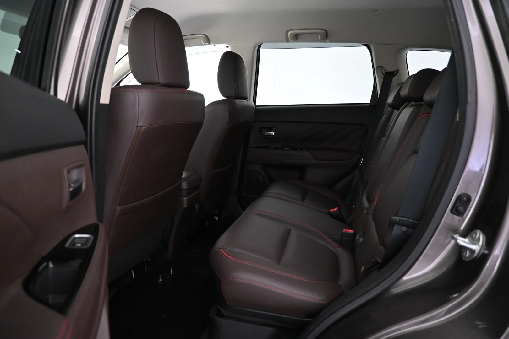 Car Image - 3Bvx0uMWiJUX4HX9UwQbwn