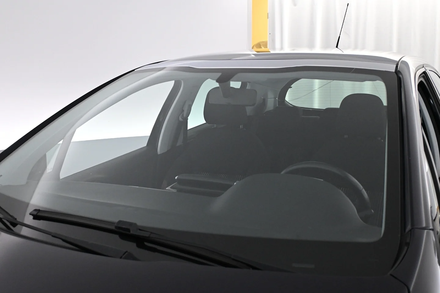 Car Image - 51L90vu2rv3nh4kdtXO5qy