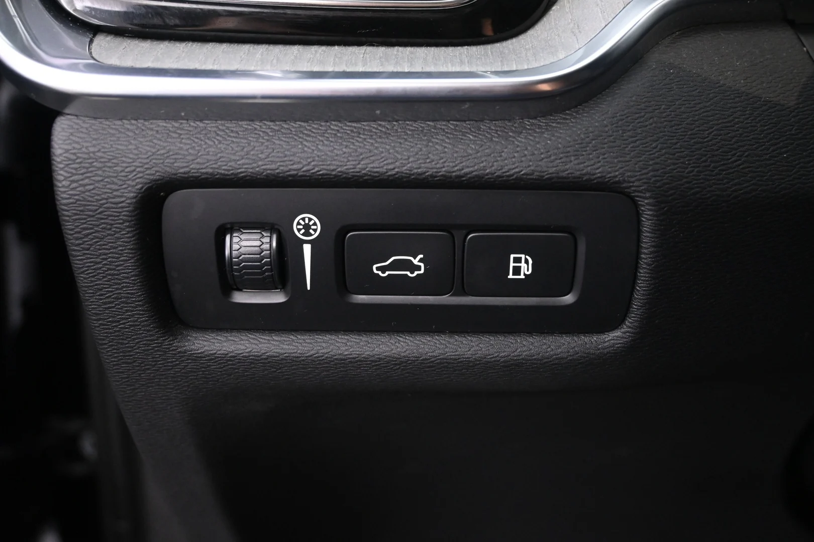 Car Image - 5SB8ZeXvJ8Wu8ZmbTx45Pv