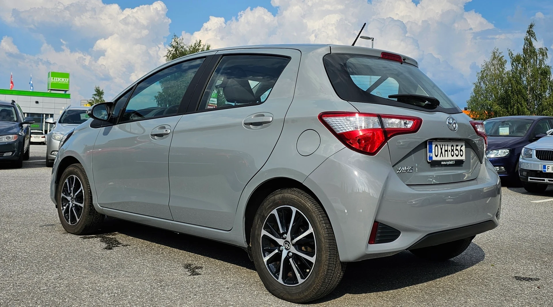 Car Image - 2OUswqBnlOaacyvxKYoU8t