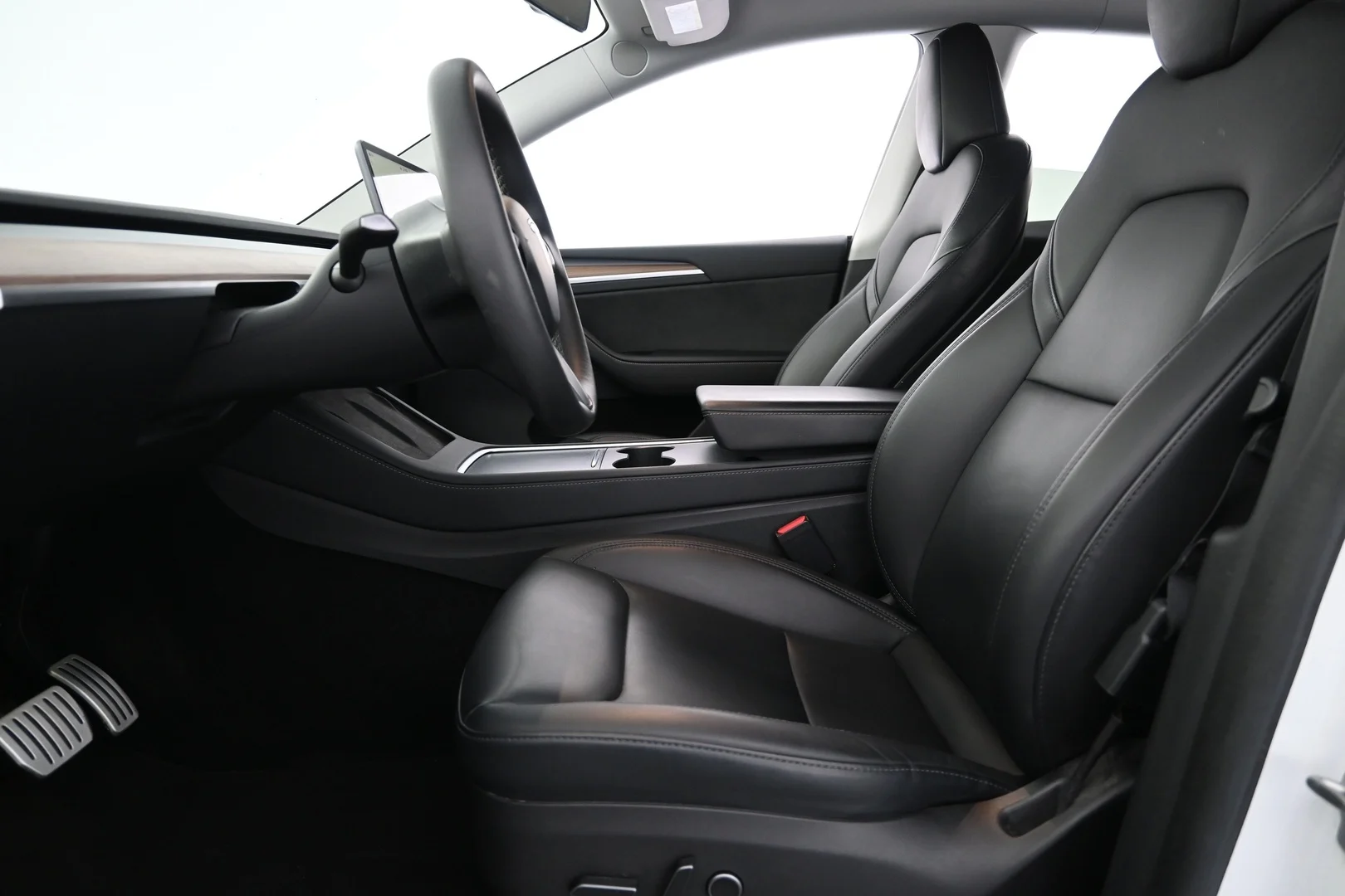 Car Image - 6OR3TAiFdkArBUFQAk5rpP