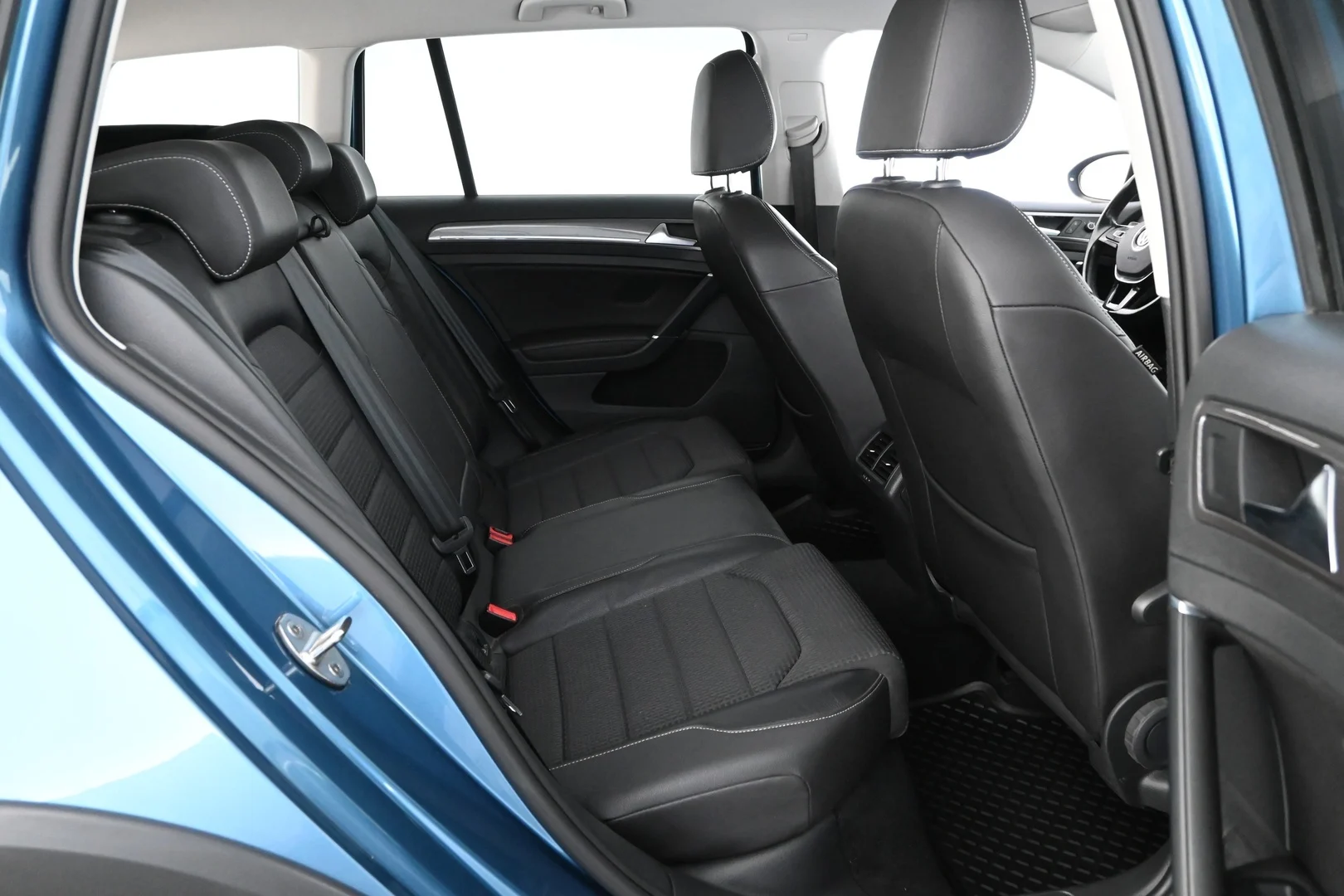 Car Image - 667lGWlrQd7rPIra1HKFBl
