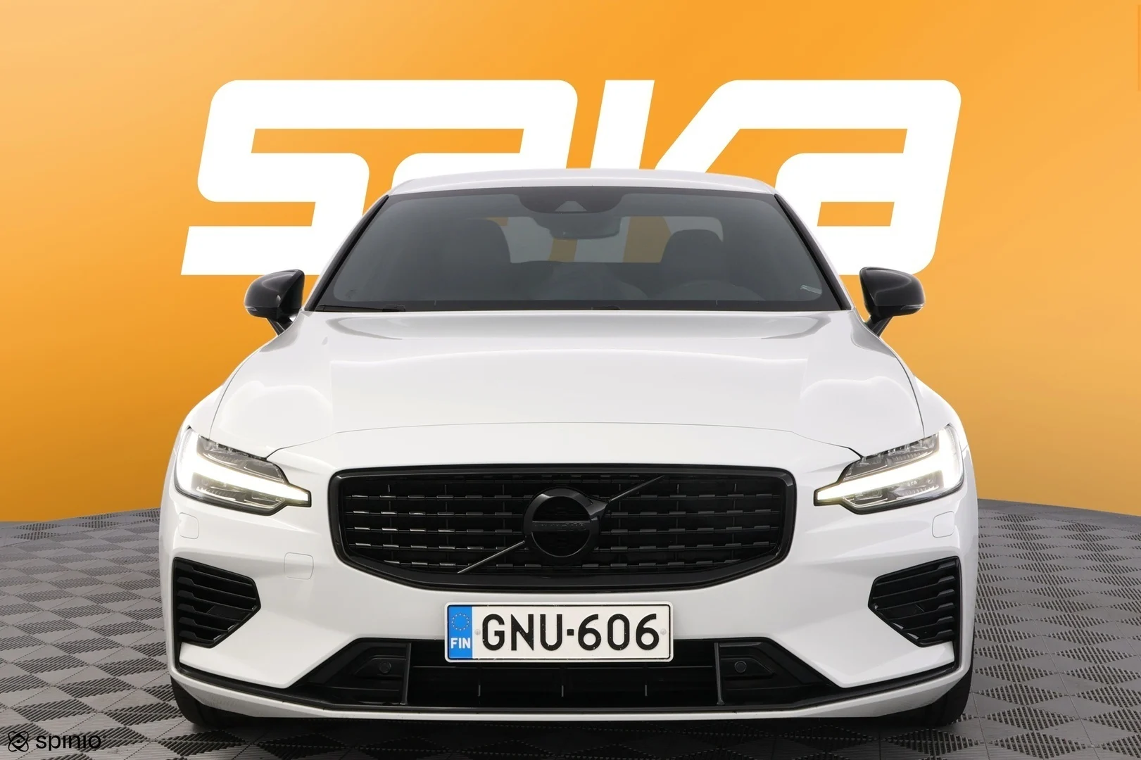 Car Image - 10Vrtq7D1rDmDQvZvlNR1A