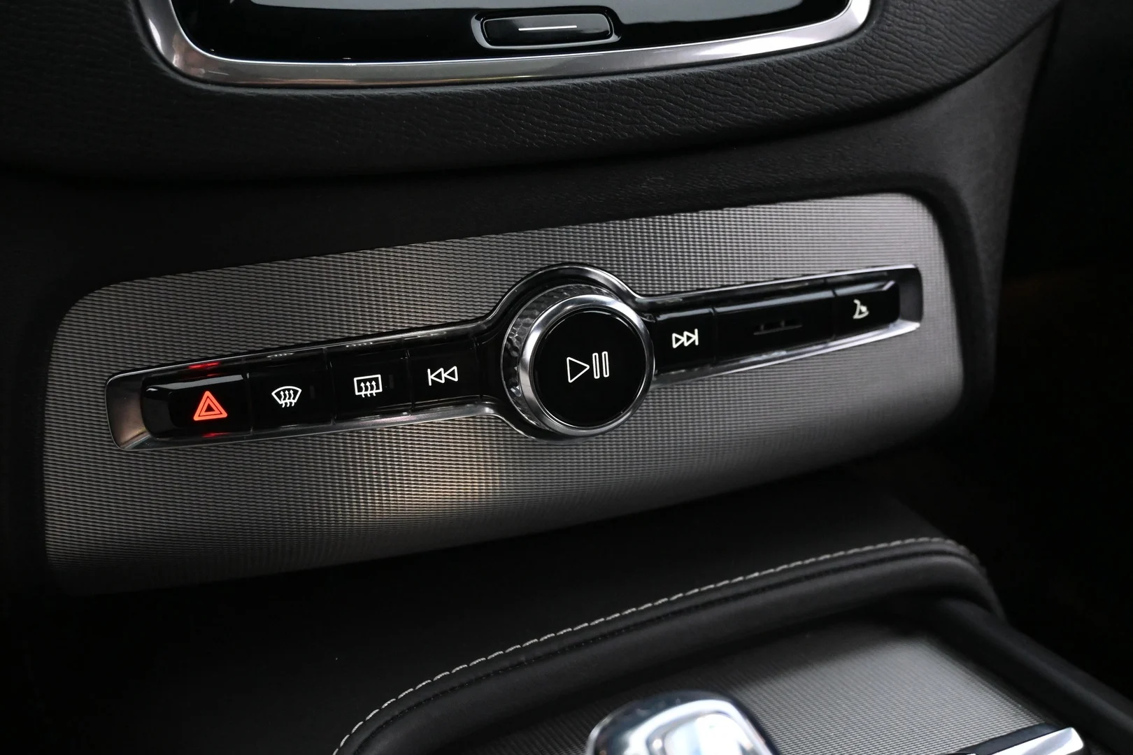 Car Image - 3G7DOvFCMcKR7GGWDRfz8z