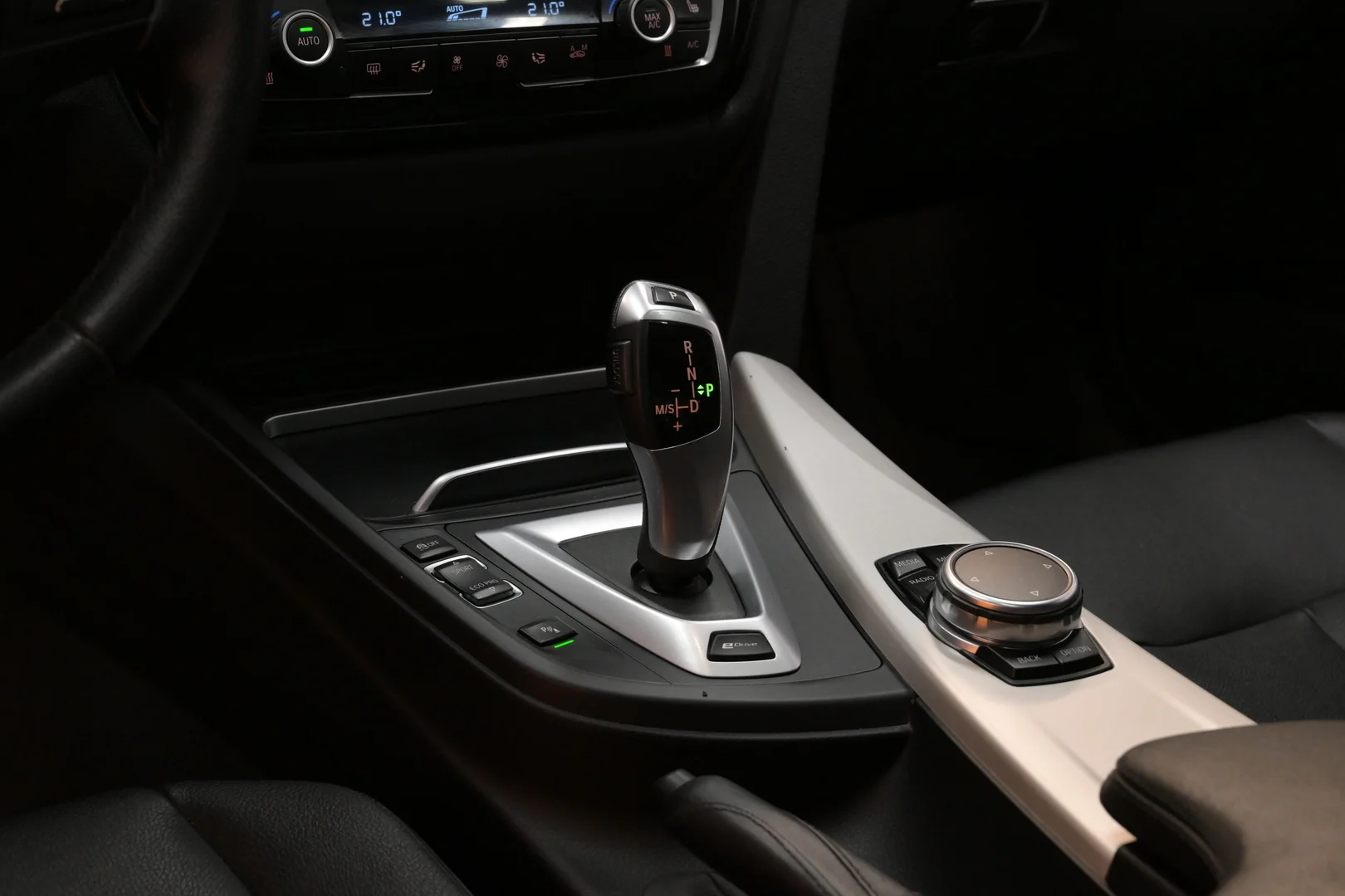 Car Image - kDEnVpyw4hkcPtCGKSsIn