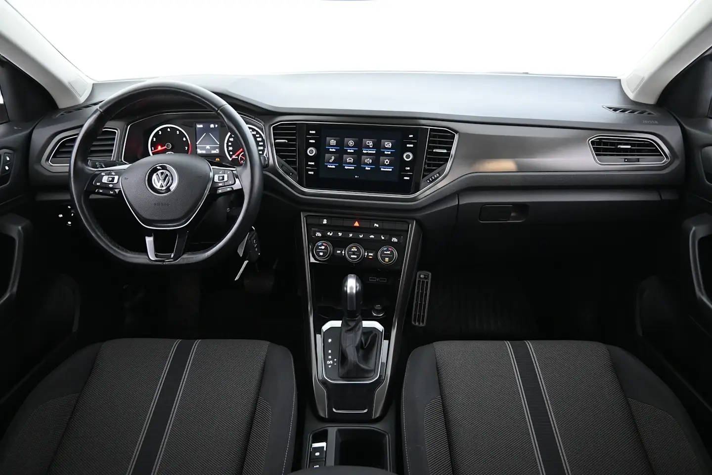 Car Image - 3PHagnfGReKXWKIZI0V585