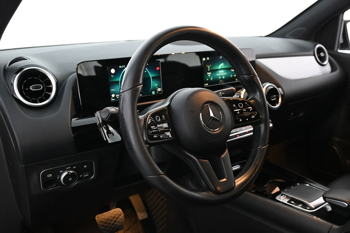 Car Image - 72SiMMMRnN2nx9rFxAZaEW