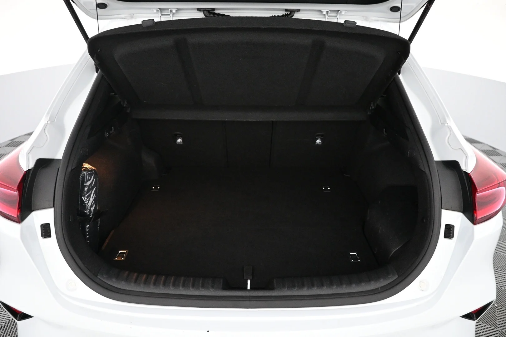 Car Image - 676MWXkaZsvQ5gc67kn1b7