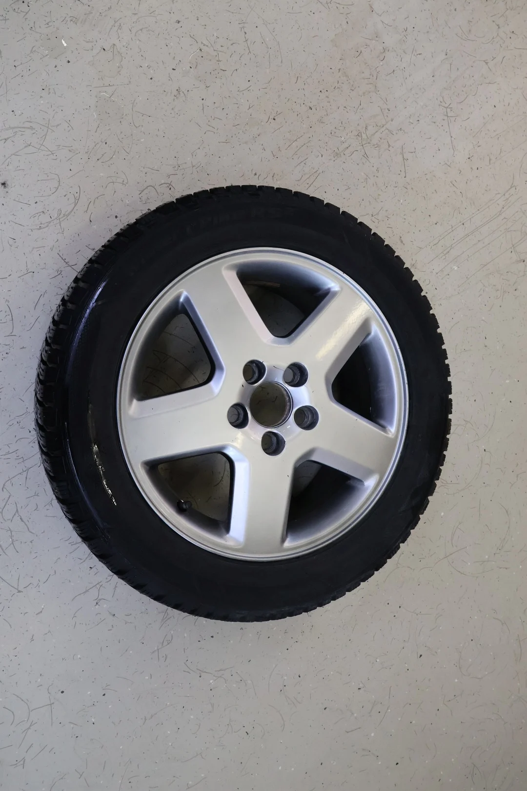 Car Image - 1vNmM4HdGLxh5pw69dmFtN